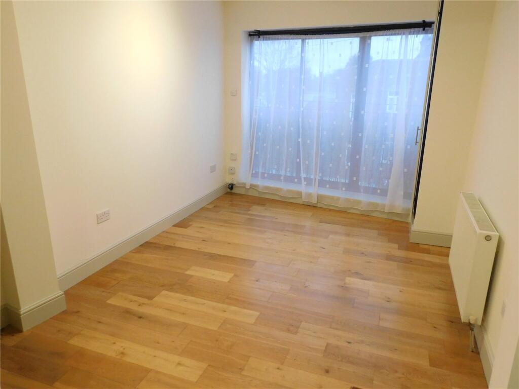Apartment in London, Crofton Park - View 2