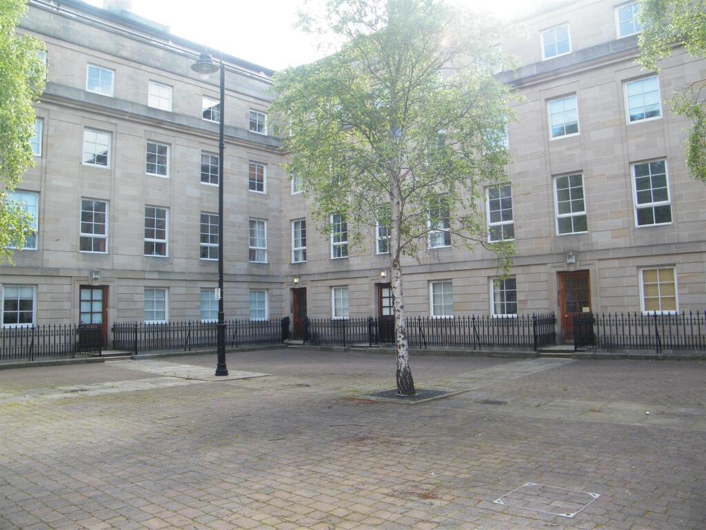 Main image of property: St. Andrews Square, Merchant City/ G1