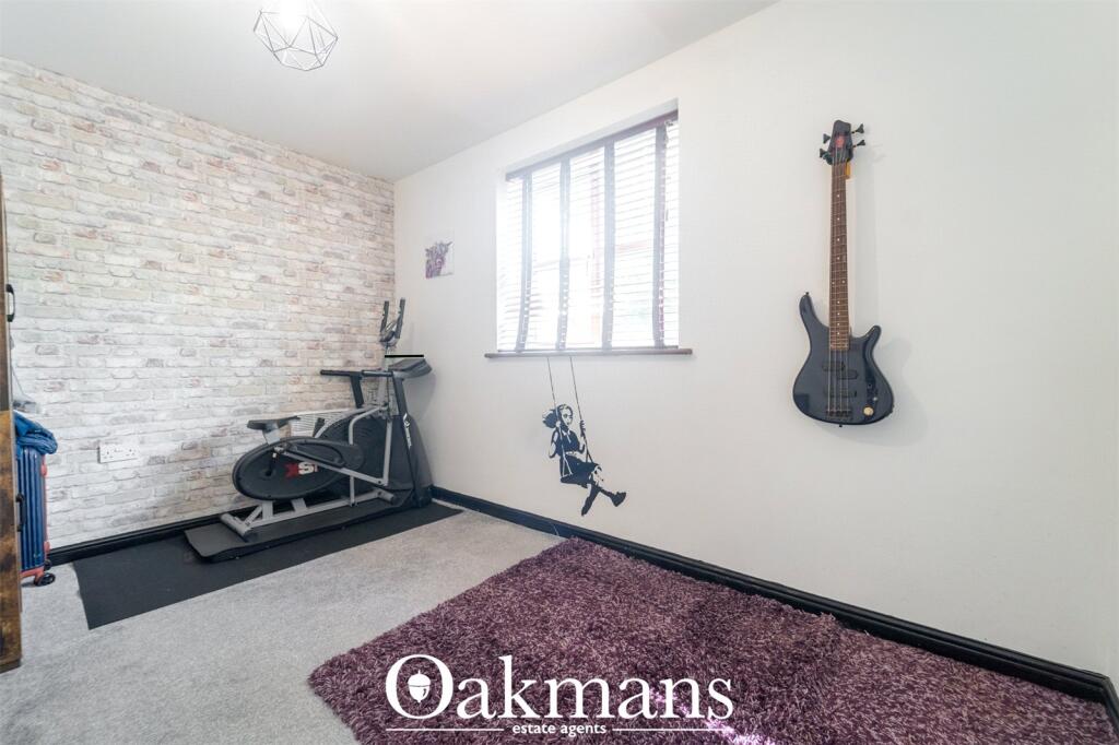Design Close, Bromsgrove, B60 photo 5