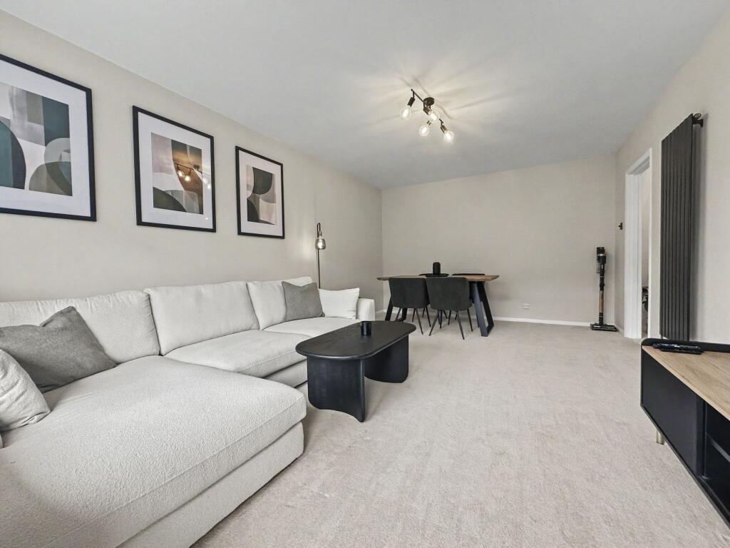 Westbrook, Lustrells Vale, Saltdean, BN2 8EZ - More