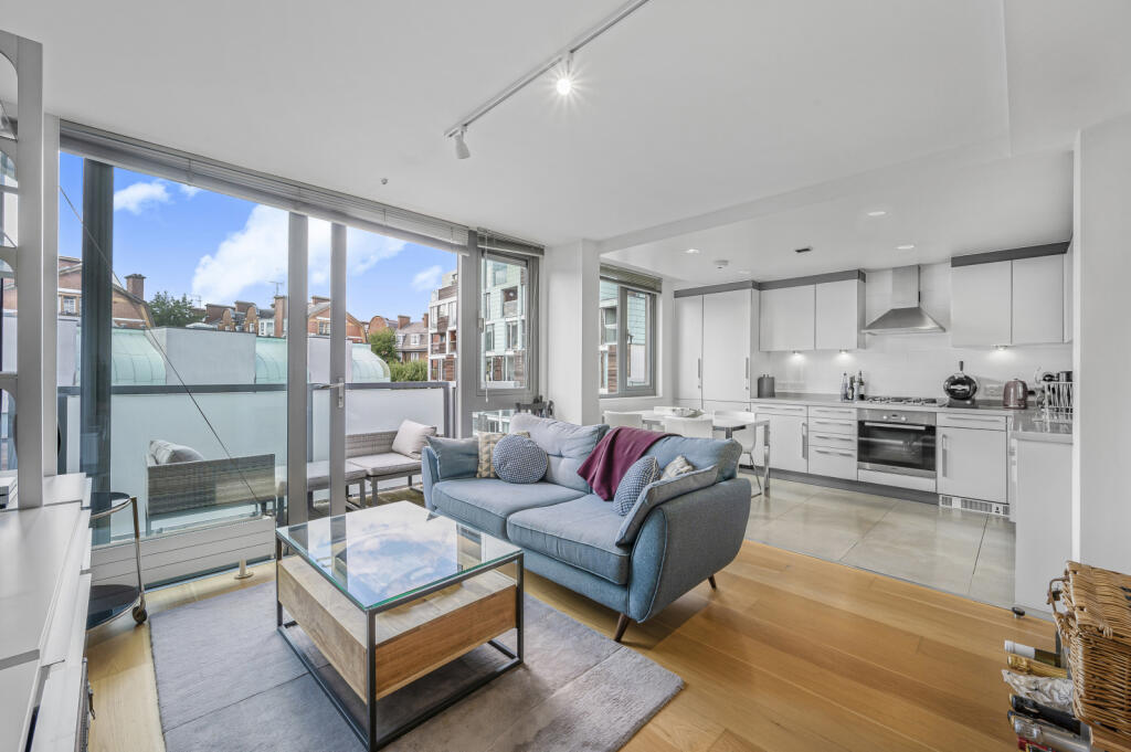Apartment in London - View 2