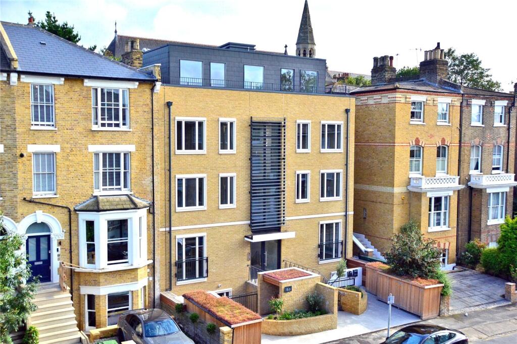 Apartment in London, Blackheath Cator Estate, Kidbrooke - View 2