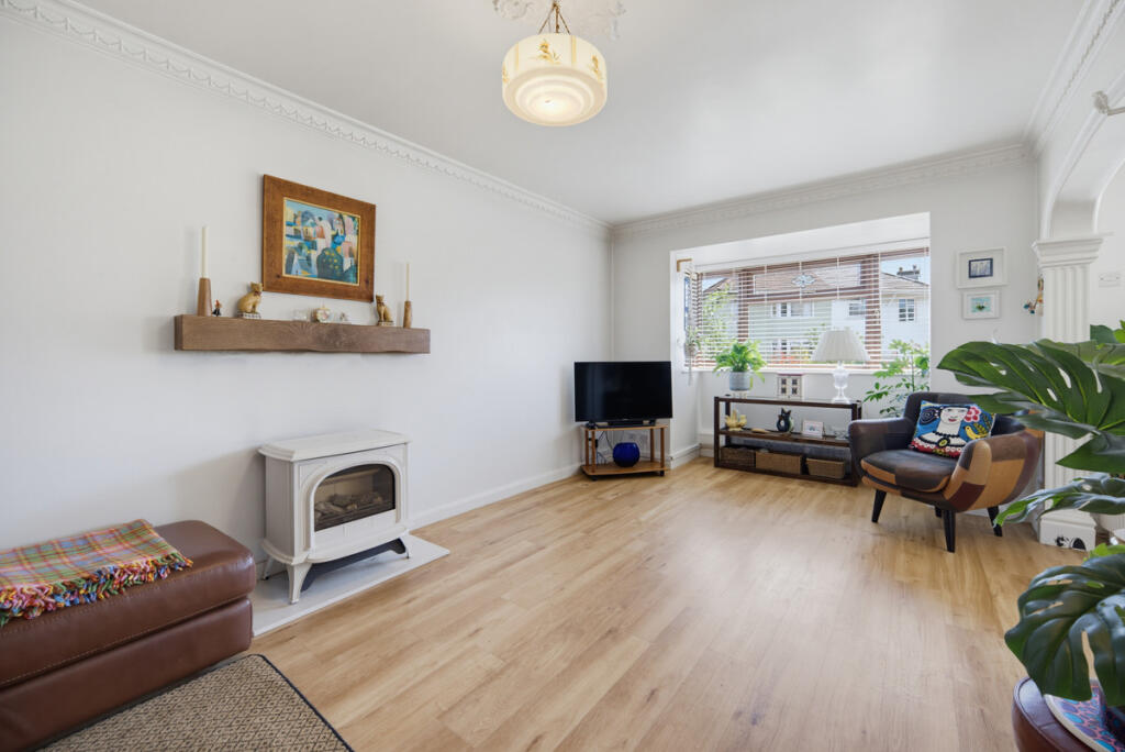 Heol Gam, Bridgend, CF31 - More