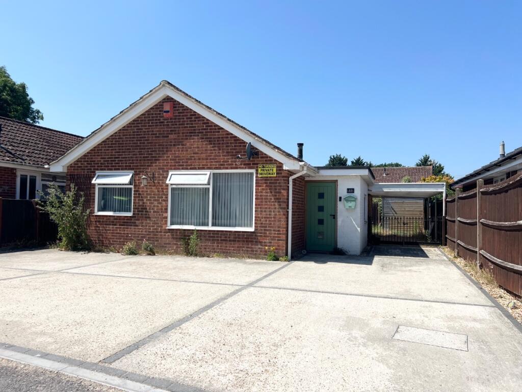 Main image of property: Sycamore Drive, Southampton, SO45