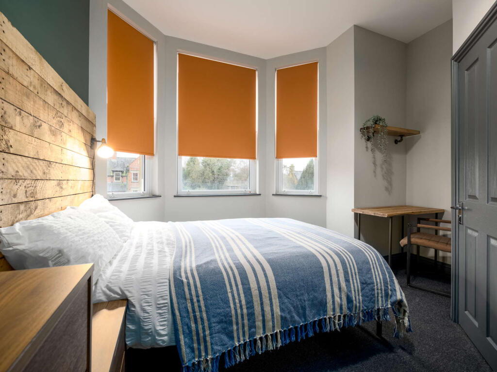 Main image of property: Oxford Road