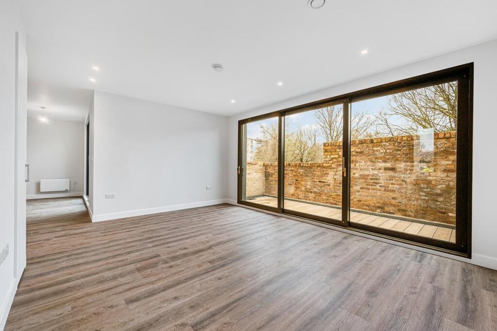 Main image of property: Paddenswick Road, London