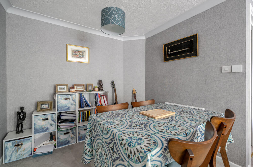 Apartment in Brighton - View 4
