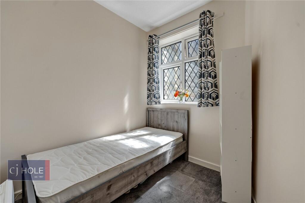 Lodge Causeway, Fishponds, Bristol, BS16 - View 4