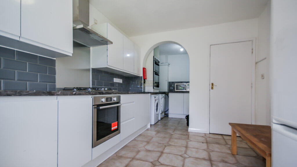 Hobart Croft, Nechells, Birmingham, B7 4JN