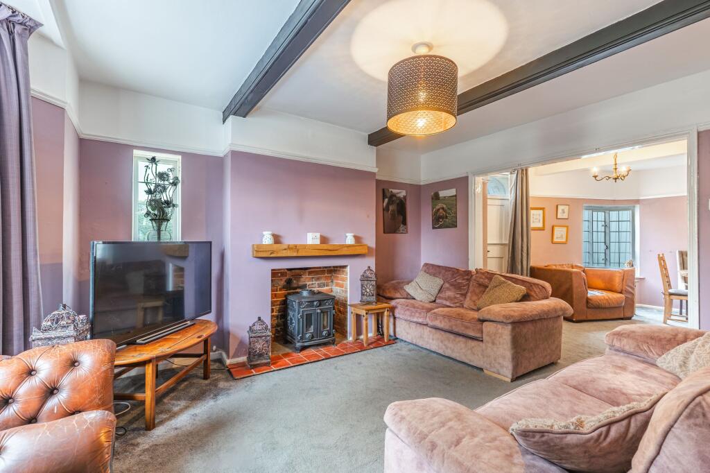 House in Breckland, Etling Green, Dereham - More
