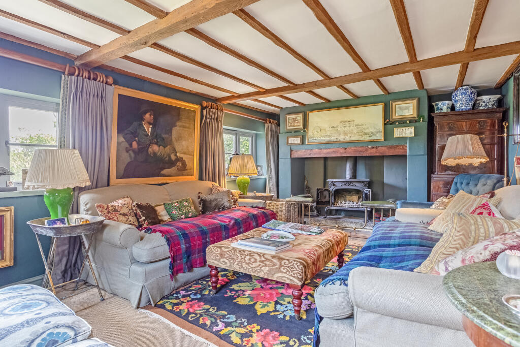 House in East Hampshire, Colemore, Colemore and Priors Dean - View 3