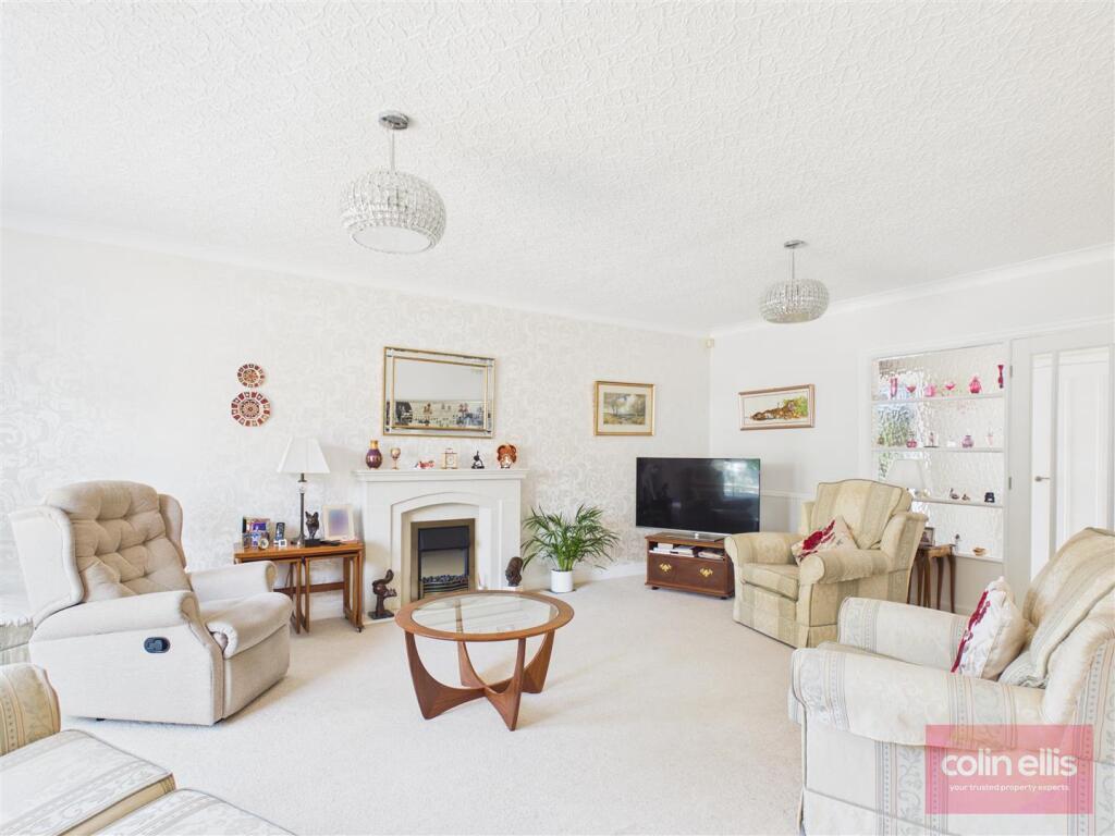 House in York - View 3