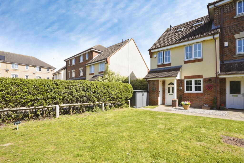 Campion Road, Hatfield, AL10