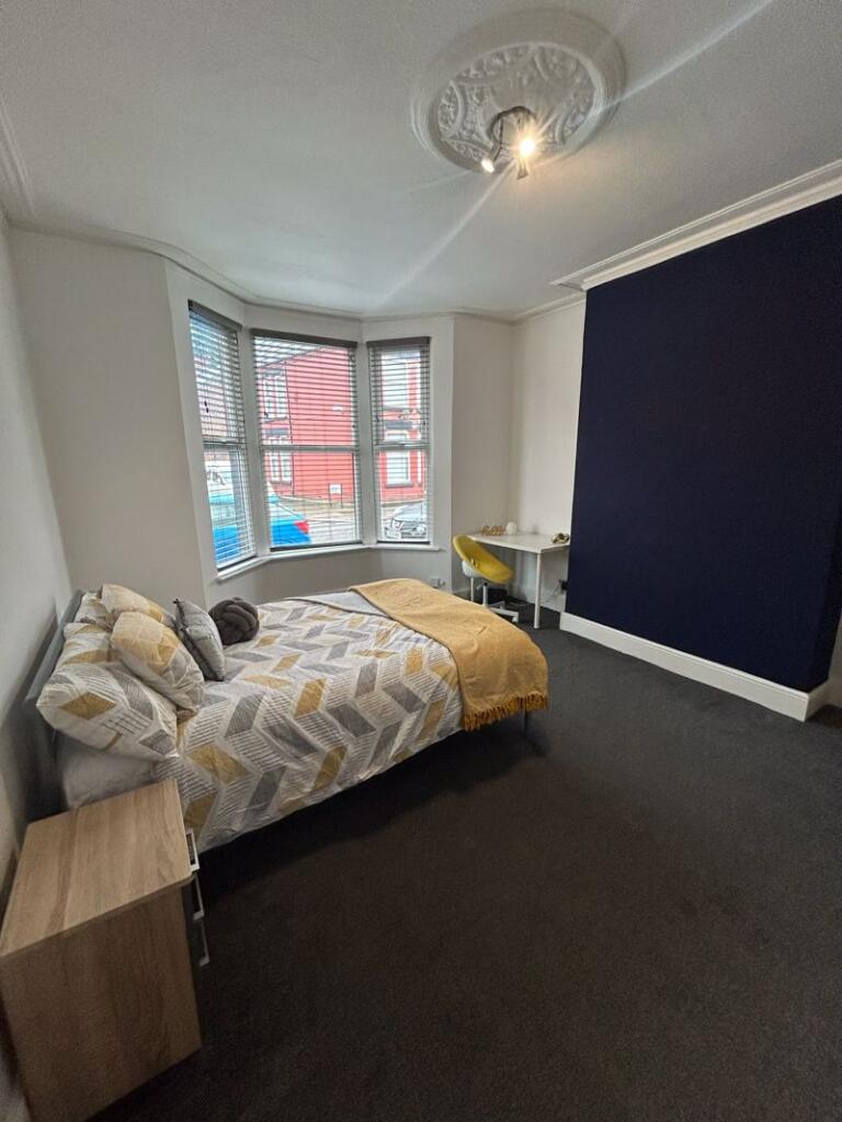 Main image of property: Four bedroom Student House - Garmoyle Road, L15