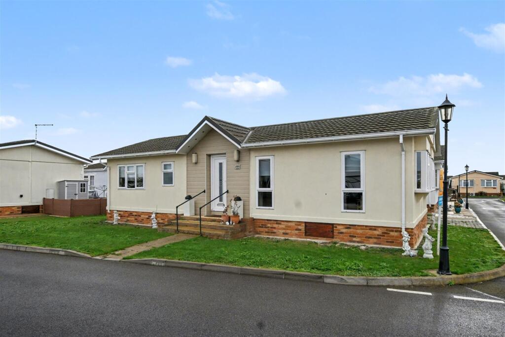 Main image of property: No Chain - Kings Park, Canvey Island