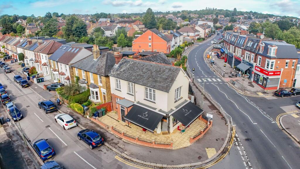 Main image of property: Bulwer Road, Barnet, EN5
