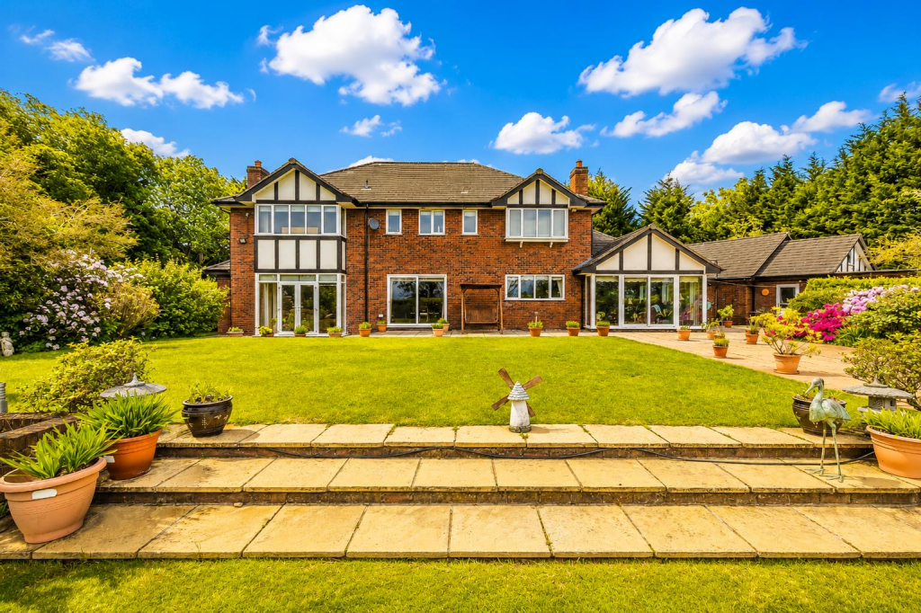Main image of property: London Road, Stapeley, Nantwich, Cheshire