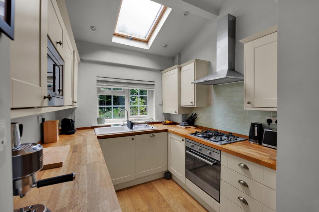 House in Stockport - View 5