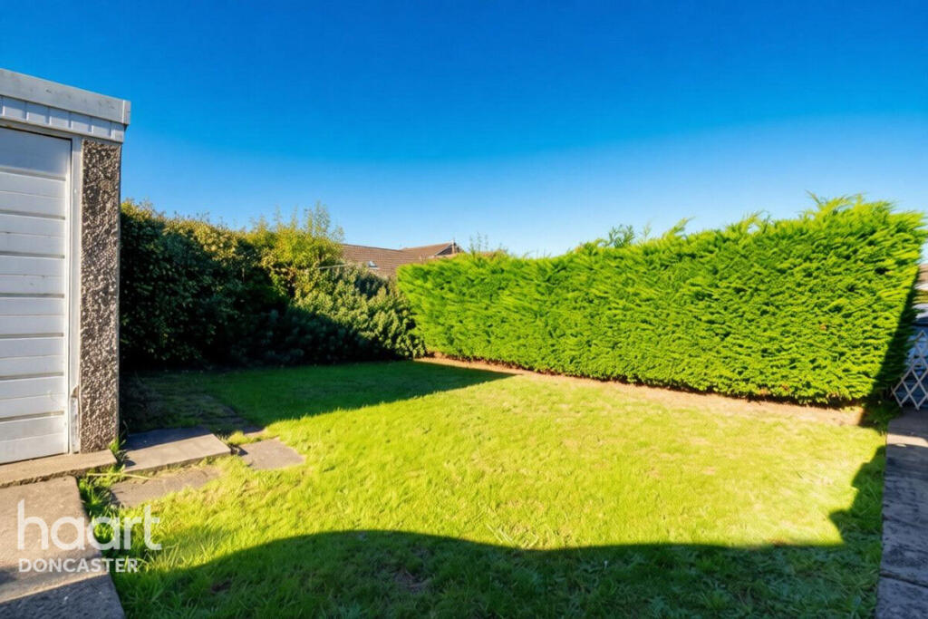 House in Doncaster, Dunsville, Hatfield - View 4
