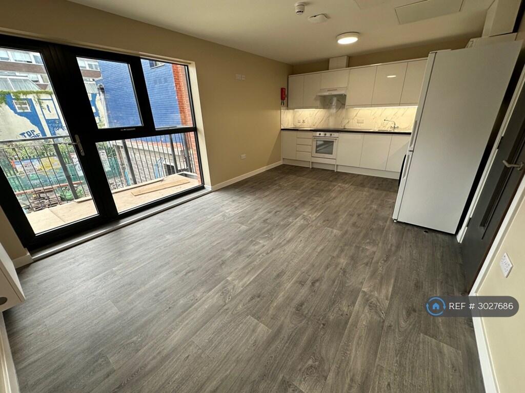 Main image of property: Hepburn Court B, Bristol, BS2