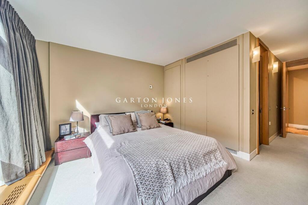 Apartment in London - View 4