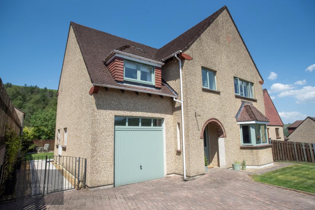 Main image of property: York Avenue, Garden City, NP23
