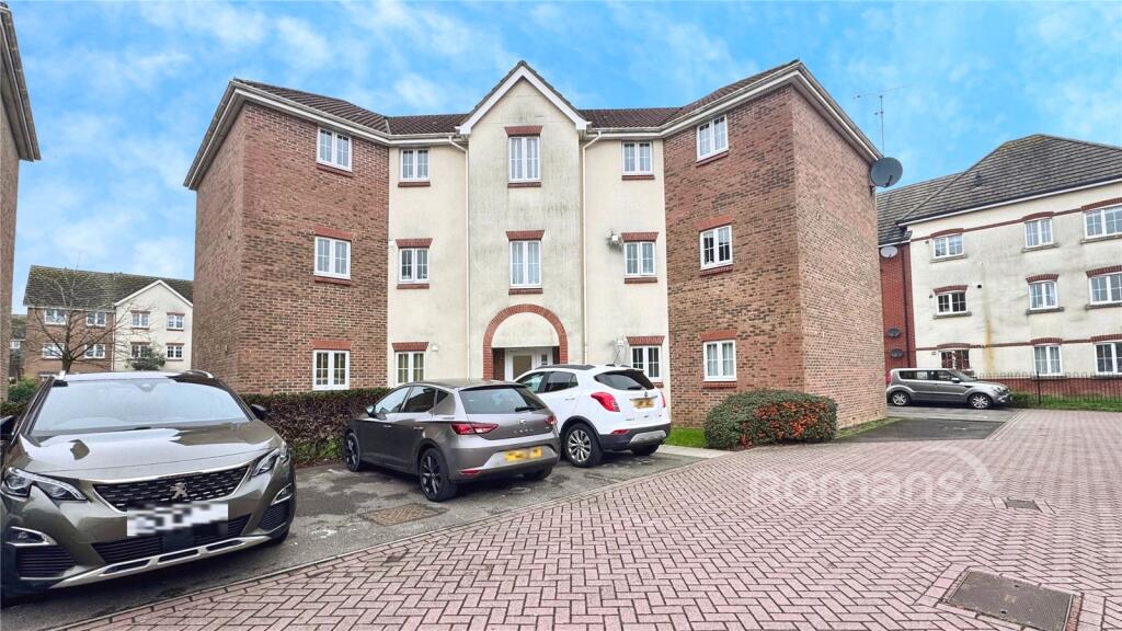Main image of property: Woodland Walk, Aldershot, Hampshire