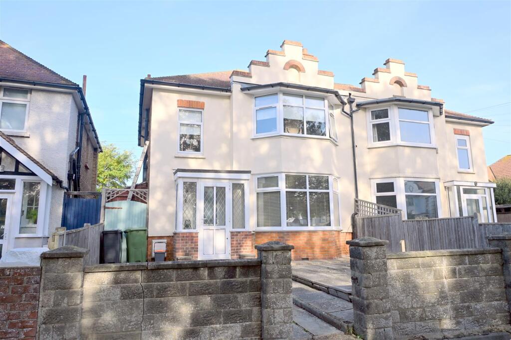 Fitzmaurice Avenue, Eastbourne