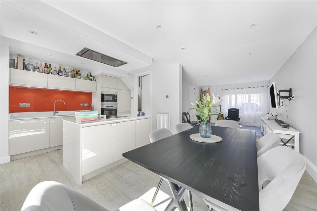House in London - View 4