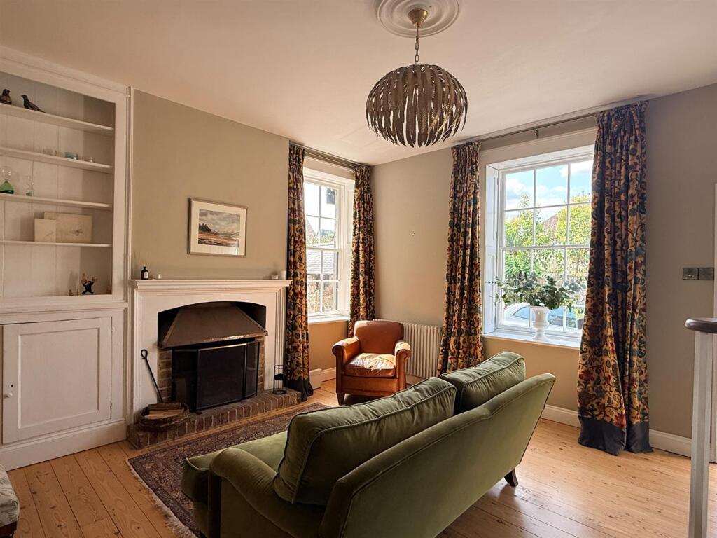 House in Horsham, Amberley - View 4