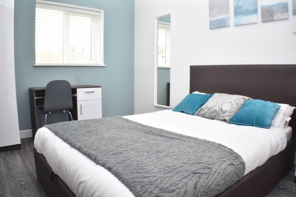 Main image of property: Room 5, Flat C, Star Road, Peterborough, PE1 5HP