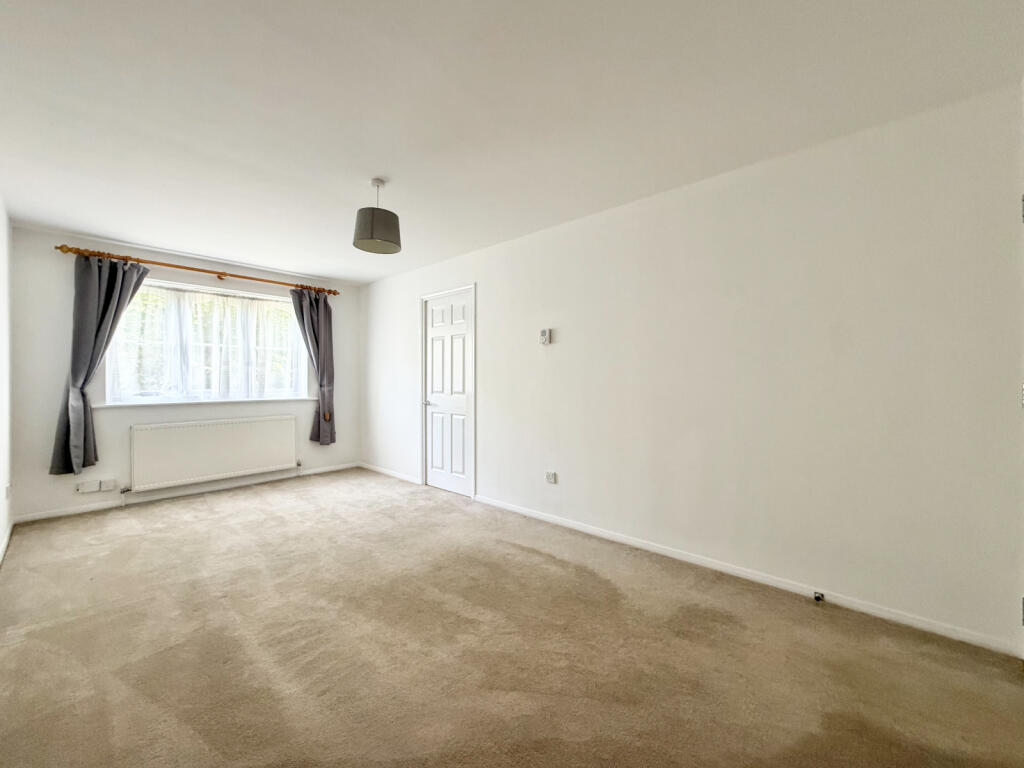 Apartment in Dacorum, Berkhamsted - View 5