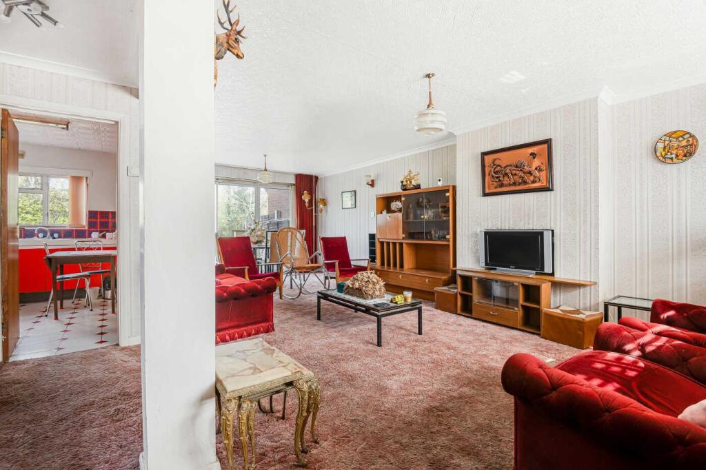 House in London - View 3