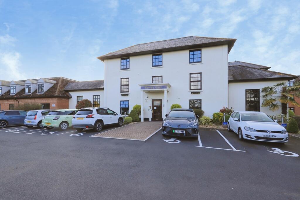 Main image of property: Austcliffe Lane, Cookley, Kidderminster, Worcestershire, DY10