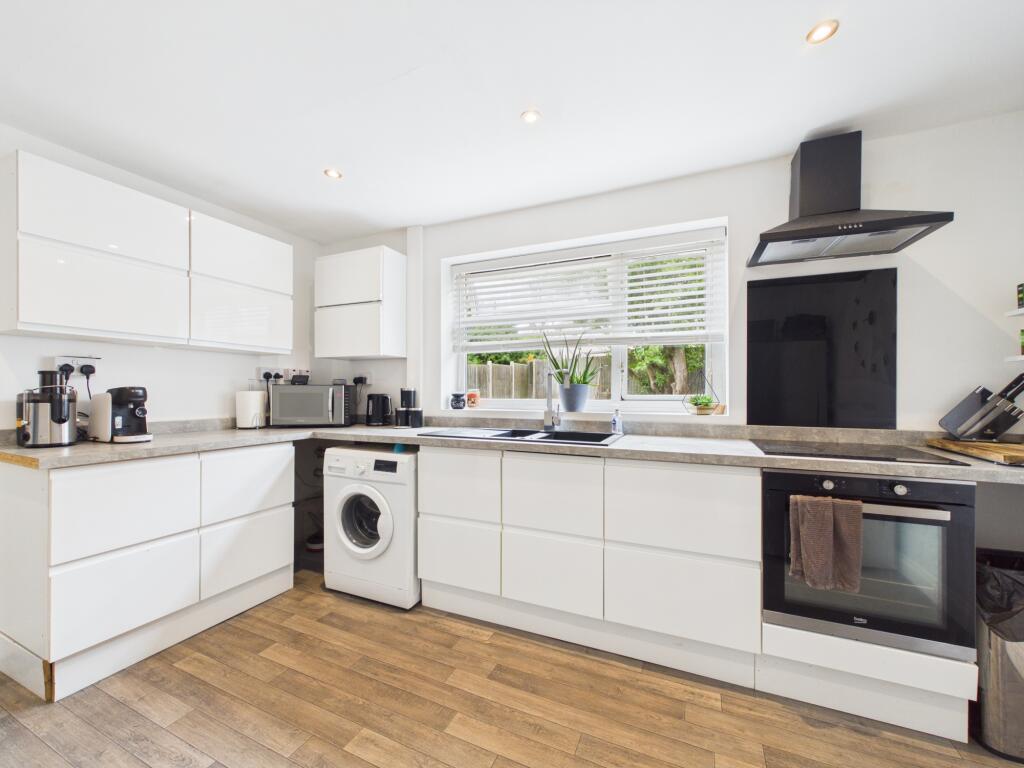 House in Derby - View 5