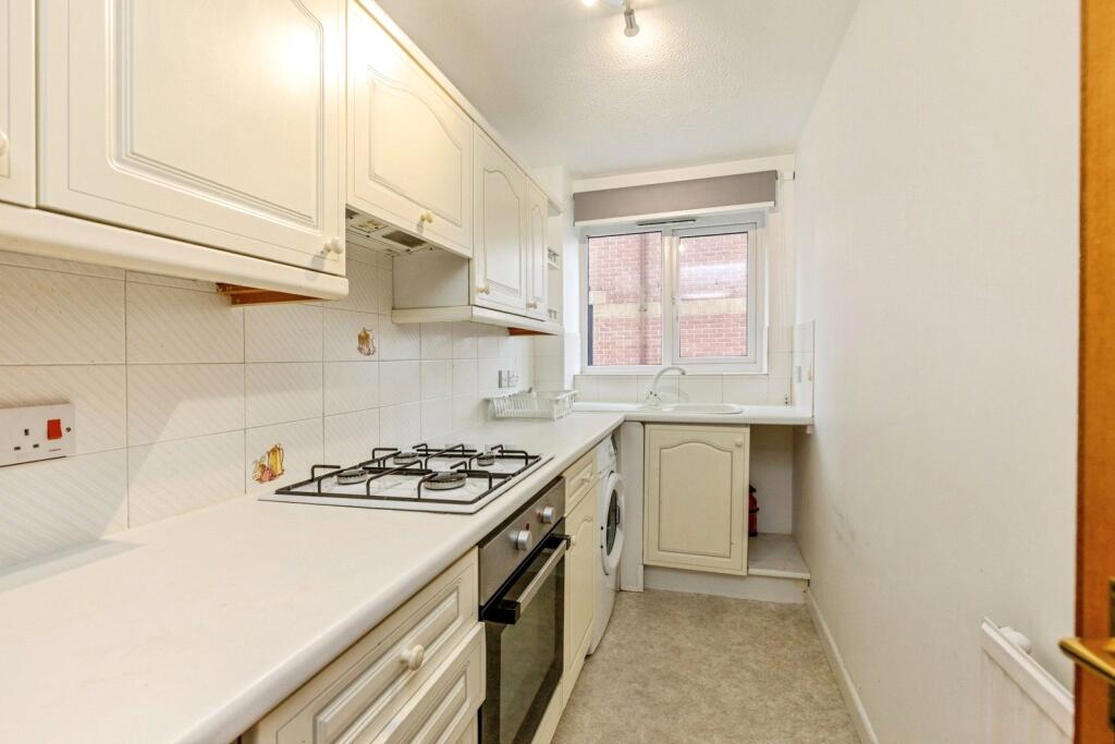 Woodhill Views, Nailsea, Bristol, Somerset, BS48 photo 4
