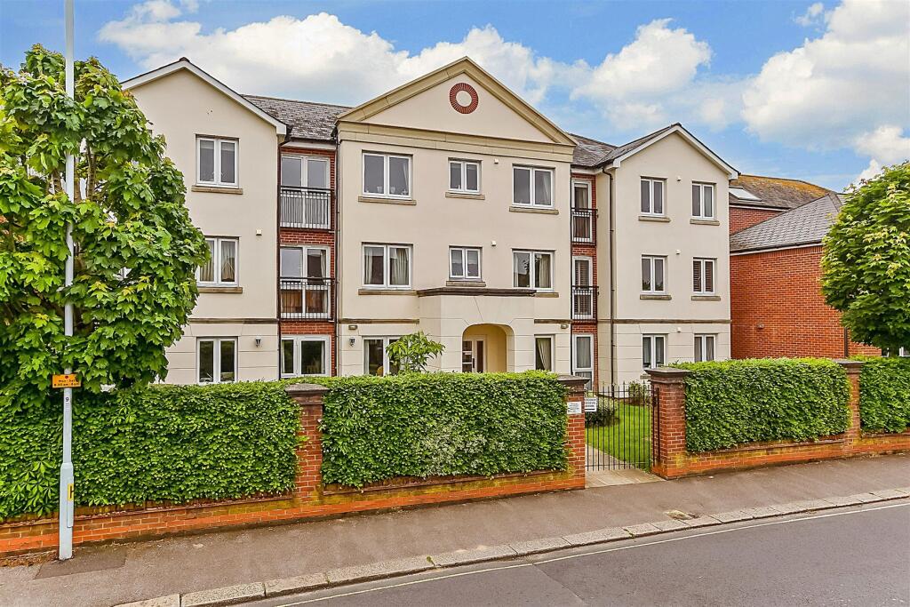 Main image of property: Penfold Road, Worthing, West Sussex