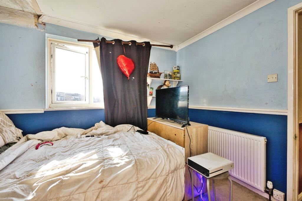 Additional image 13 of Monks Dale, YEOVIL