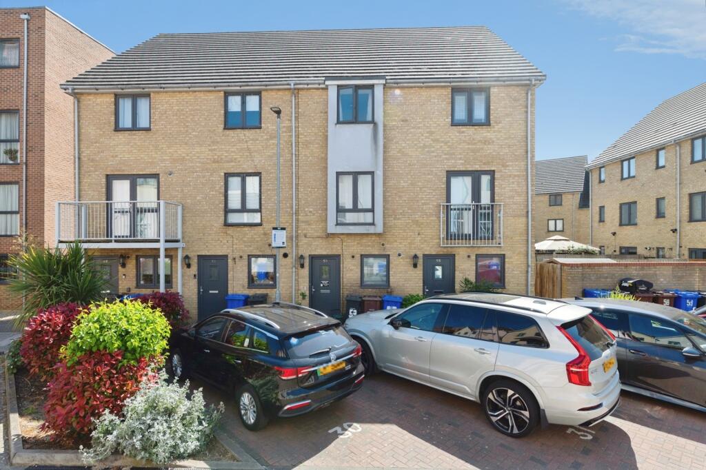 Main image of property: Draper Close, Grays, Essex, RM20