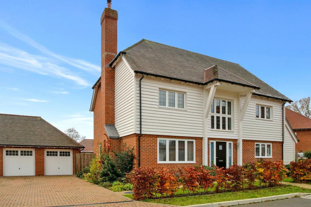 Main image of property: St. Margarets Place, Bethersden, TN26