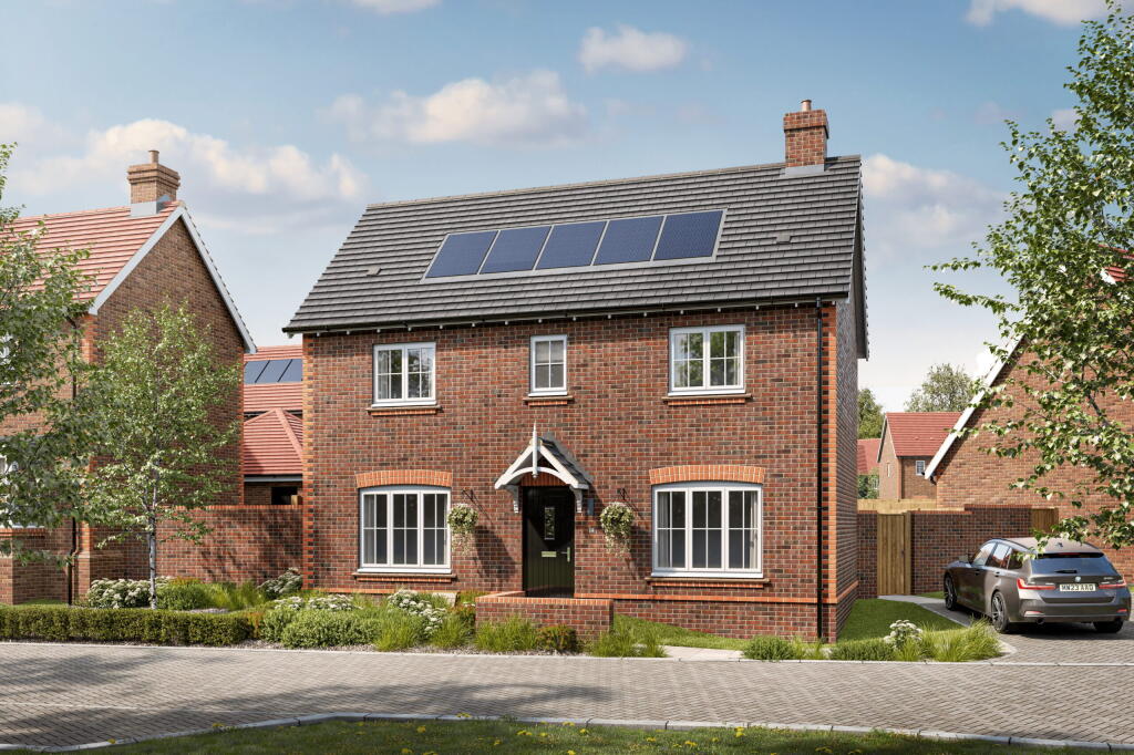3-bed detached on Cowards Lane, 
Codicote,
Hitchin, 
Hertfordshire, 
SG4 8EZ, £550,000