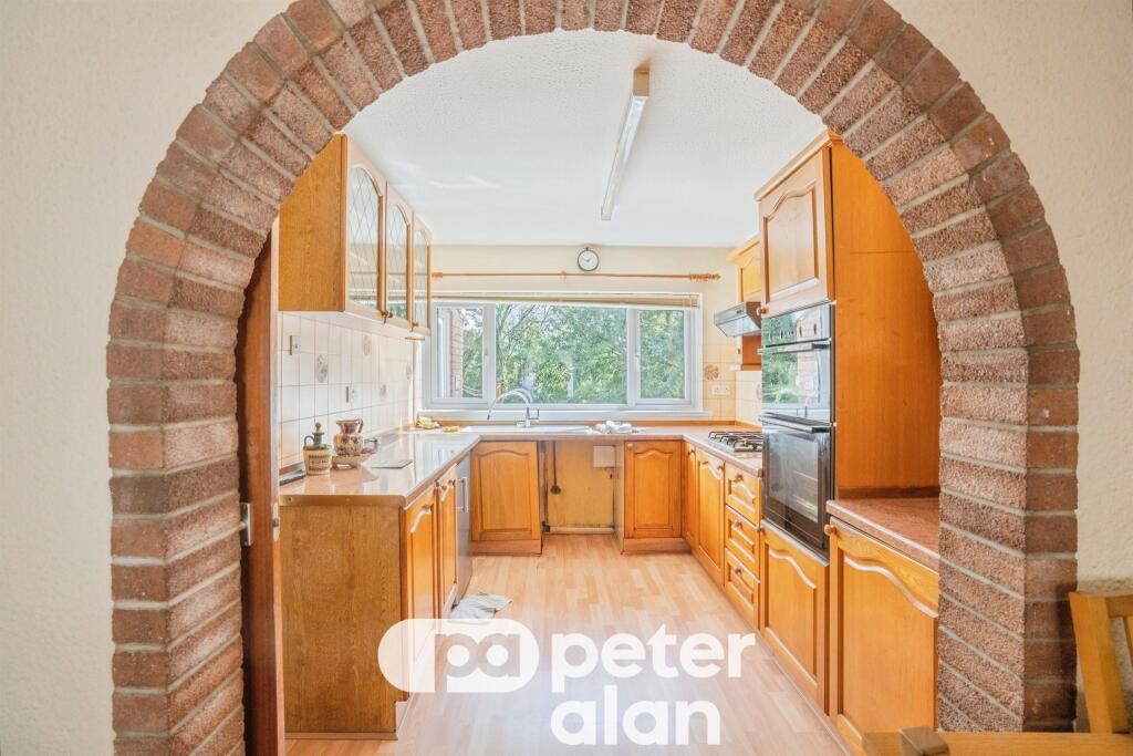 House in Newport, Shaftesbury - View 2