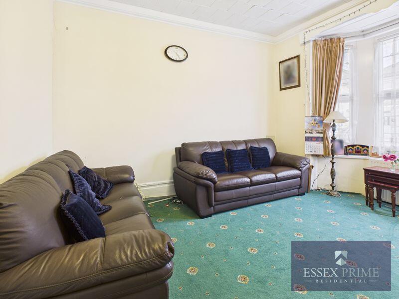 House in London - View 4