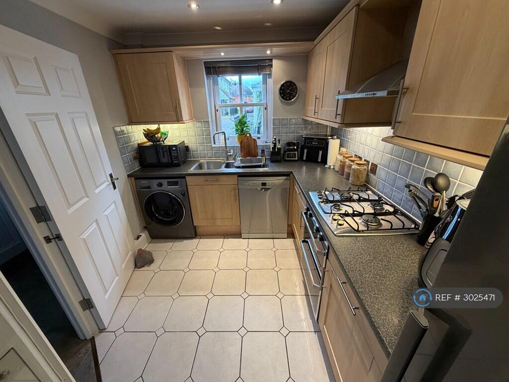 House in Rochester - View 4