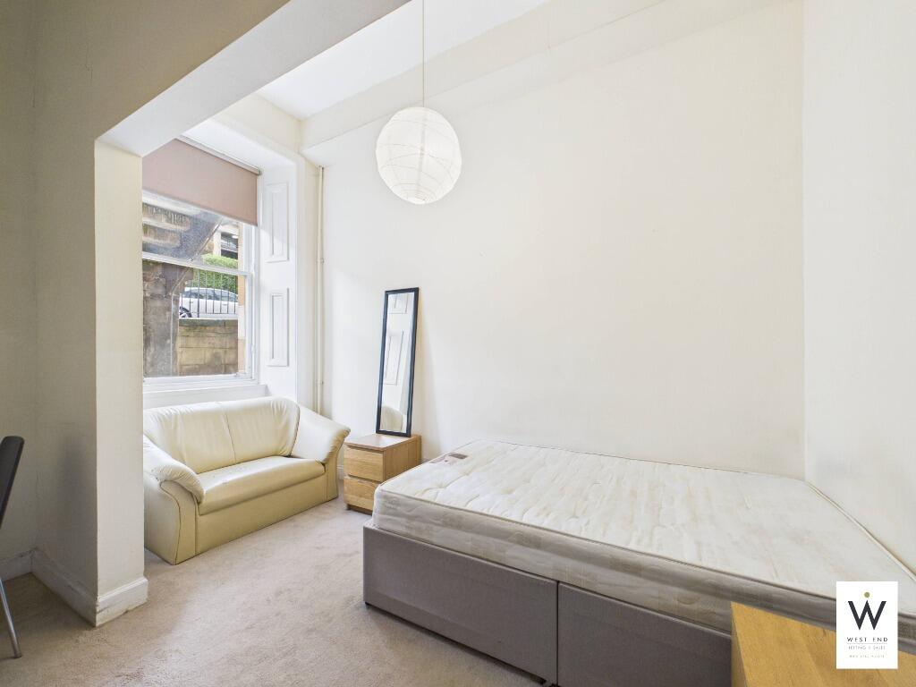 6 bedroom flat for rent