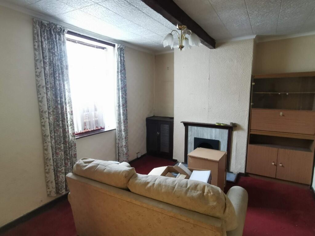 Spring Gardens, Leyland, Lancashire, PR25 photo 2
