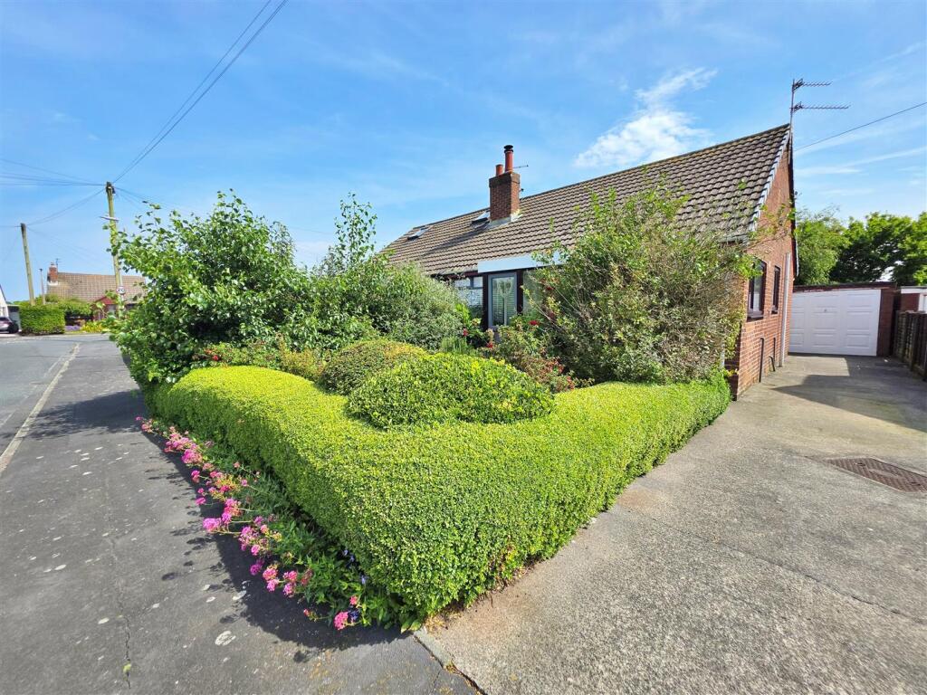 Main image of property: Kingston Close, Knott End-On-Sea, Poulton-Le-Fylde
