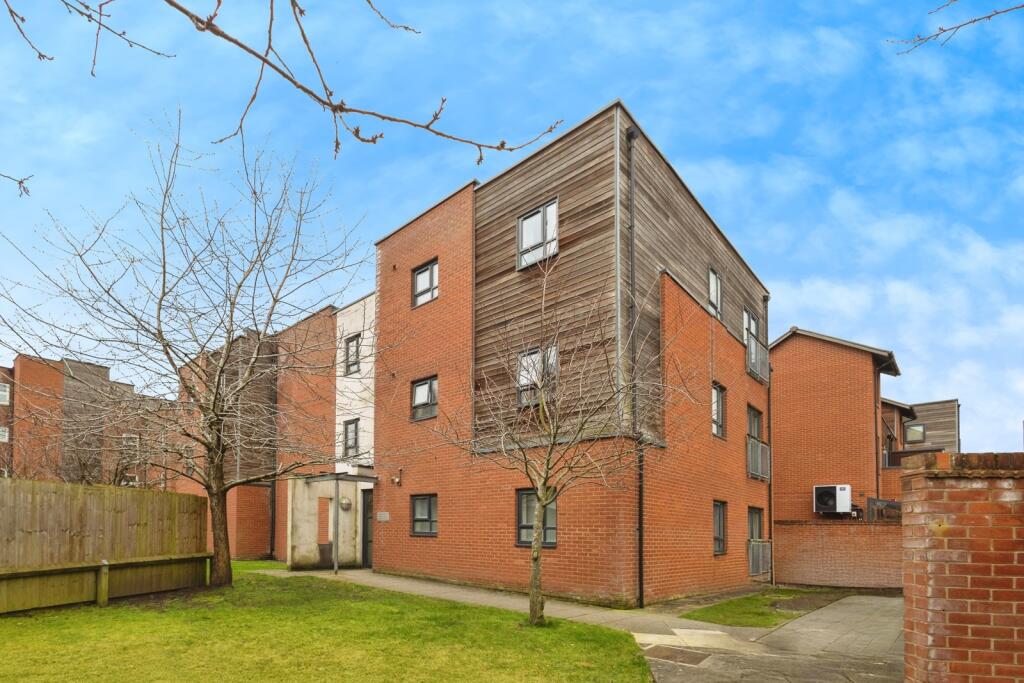 Main image of property: Georgia Avenue, Didsbury, Manchester, Greater Manchester, M20