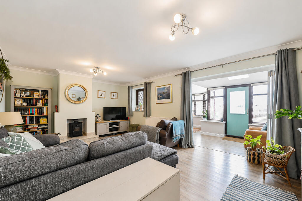 House in Worcester - More