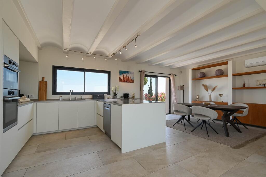 Main image of property: Valencia, Alicante, Javea